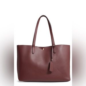 Sole Society Zeda Tote 👜